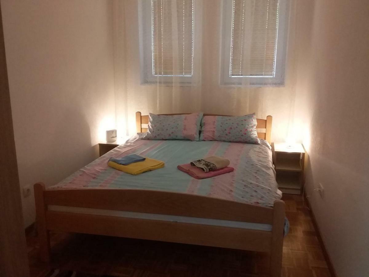 Apartman Jevtic 1 Gornja Toplica Eksteriør bilde